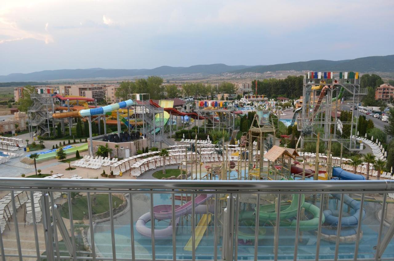 One-Bedroom Suite with Sliding Door and Balcony,988384129:JPEG